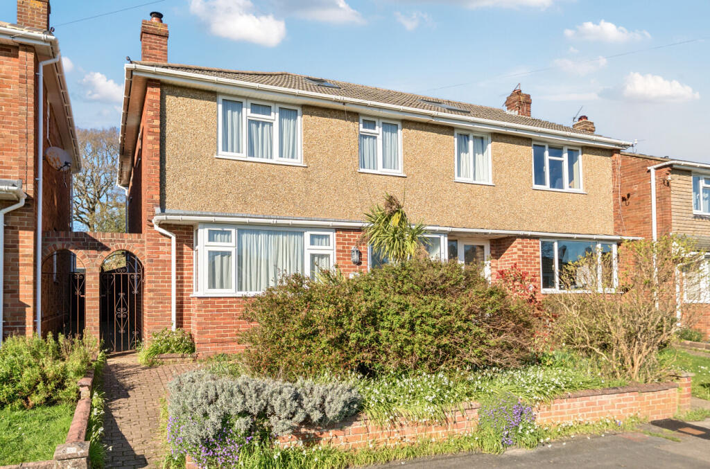 Main image of property: Blackbrook Road, Fareham, Hampshire, PO15