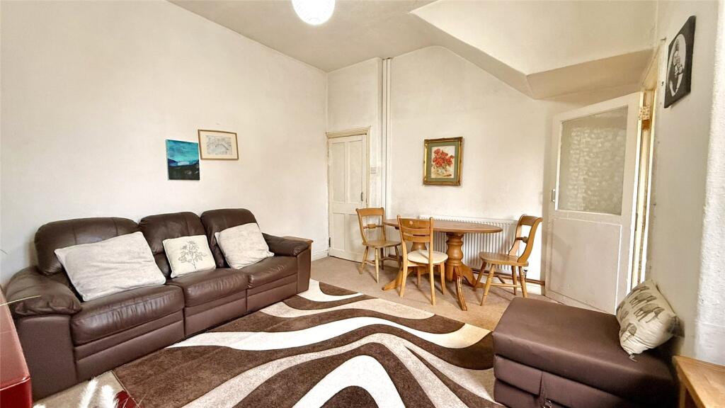 House in Sefton, Liverpool City Region - View 5