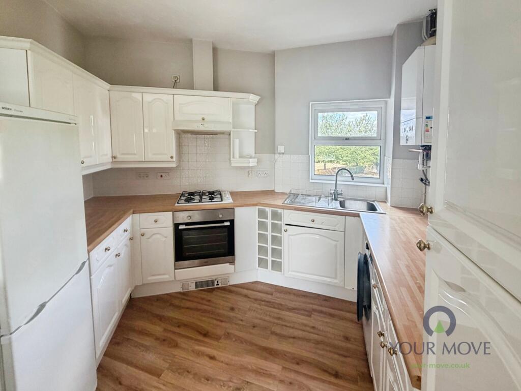 Apartment in Chatham, Wayfield - View 3