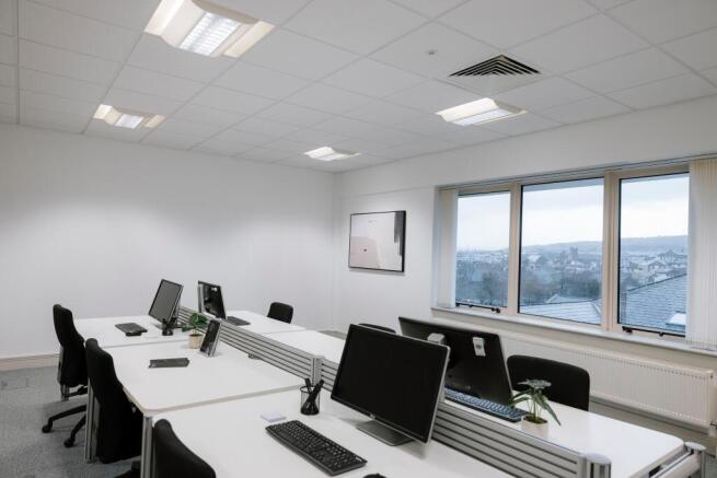 800 sq.ft. office