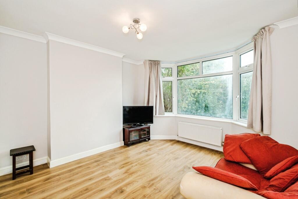 Ladydell Road, Worthing, West Sussex photo 3