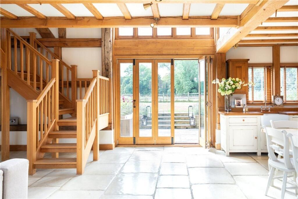 House in Horsham, Shermanbury - View 4