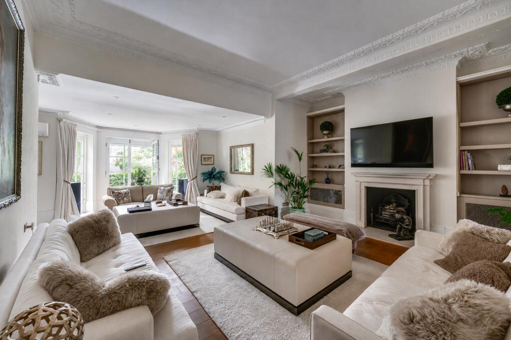 House in London, Kensington - View 3