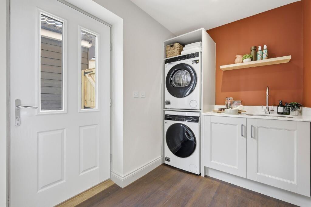House in Braintree, Greenstead Green and Halstead Rural - More