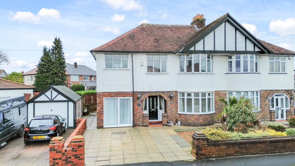 4-bed semi-detached on Stuart Road, Windle, WA10, £370,000