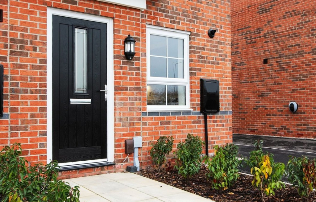 House in Sefton, Little Altcar - More