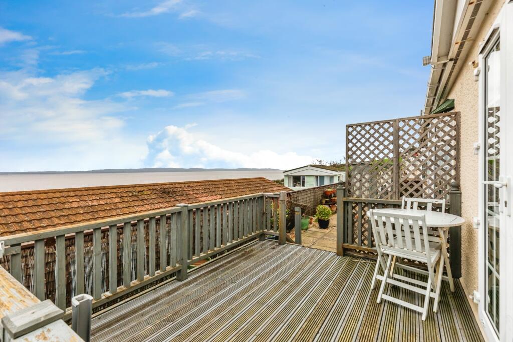 Two Acres Park, CLEVEDON, Avon, BS21 photo 3