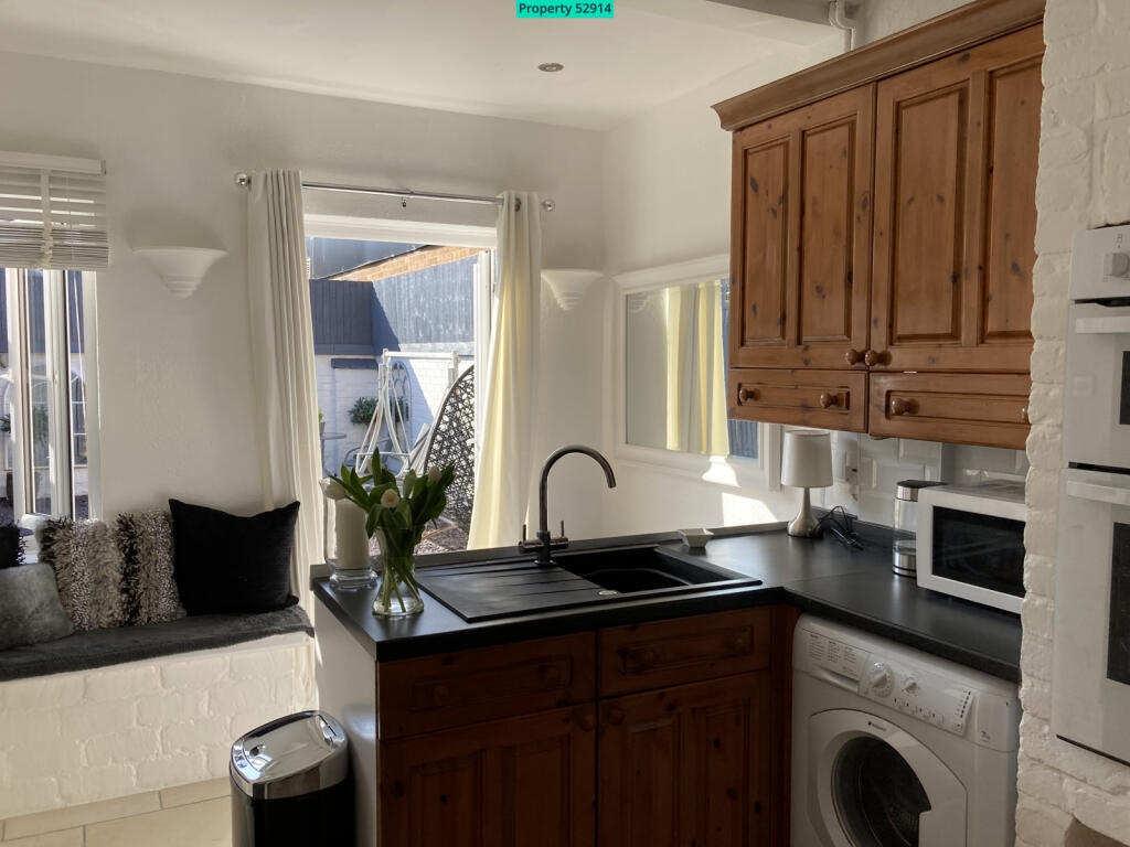 House in Leicester - More