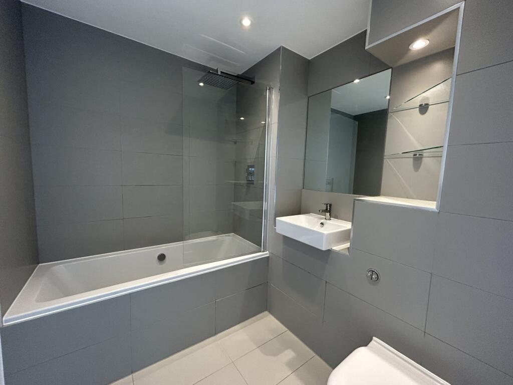 Apartment in Brighton - View 5