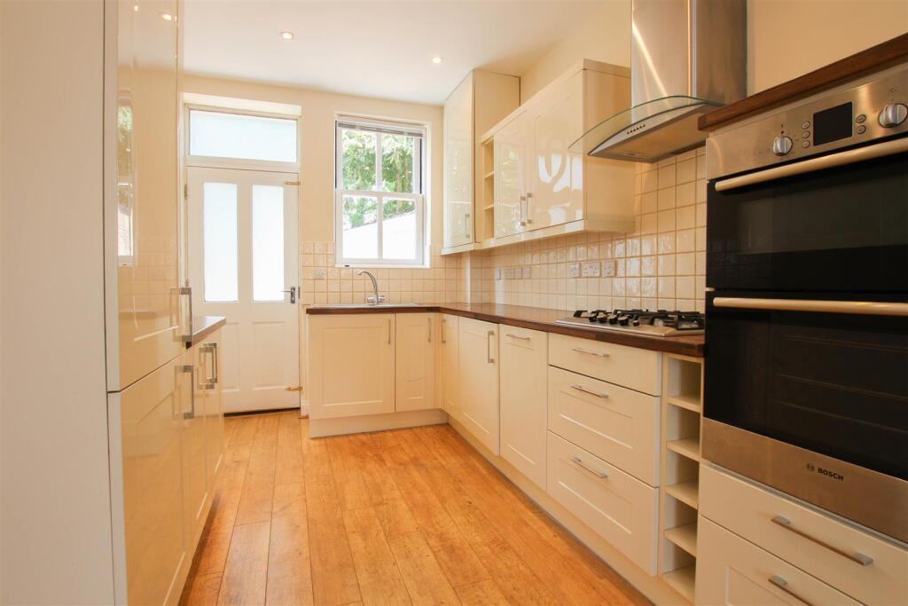 Apartment in Uttlesford, Pleasant Valley, Saffron Walden - View 2