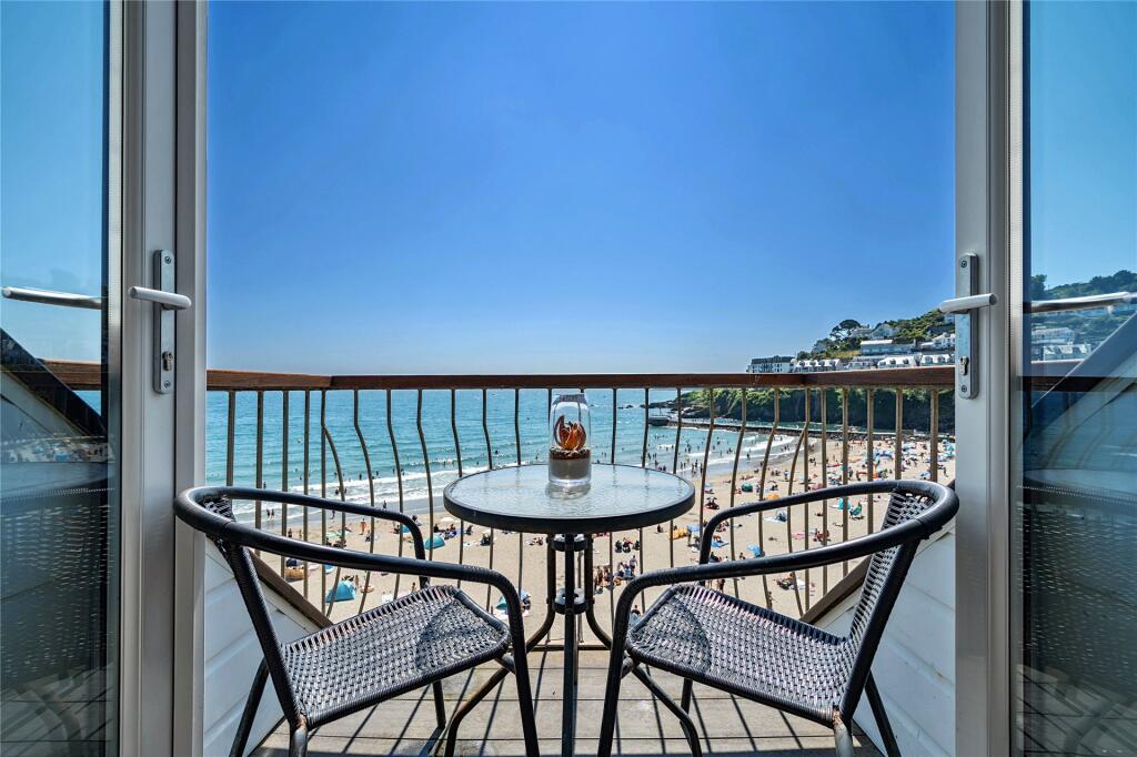 Apartment in Looe, Cornwall - View 2