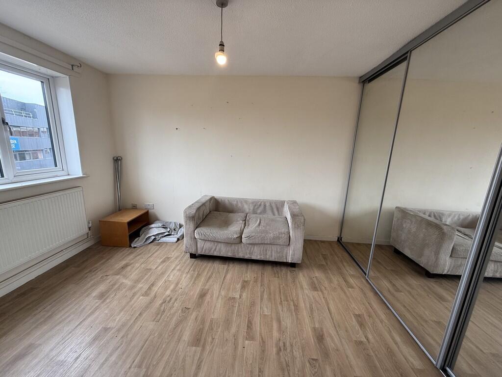 Apartment in Birmingham - View 4