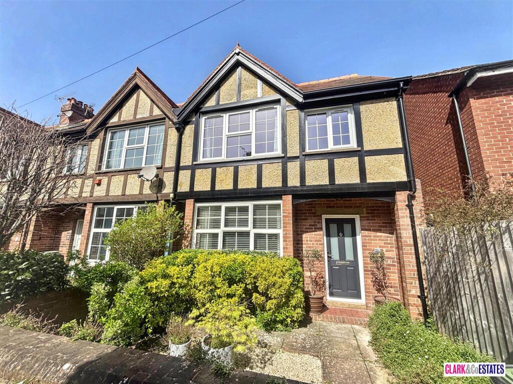 Main image of property: Majorfield Road, Topsham