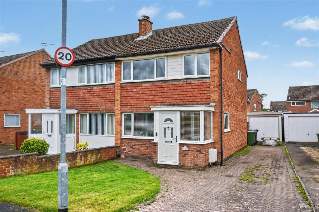 Main image of property: Caernarvon Avenue, Garforth, Leeds, West Yorkshire