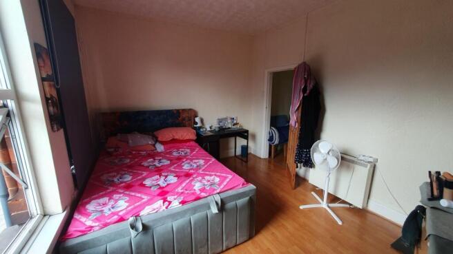 FLAT 371 STOCKFIELD ROAD