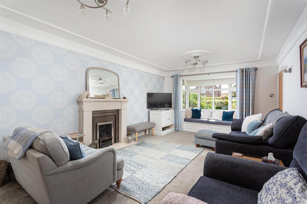 Towthorpe Road, Haxby, York photo 3