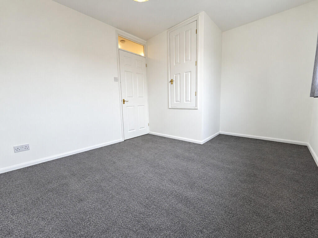 House in Weston-super-Mare, Locking Castle - More