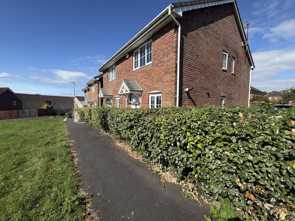 Main image of property: Clos Celyn, Pencoedtre Village, Barry