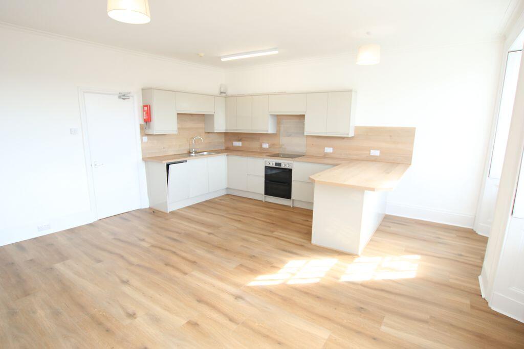 Apartment in Douglas - More