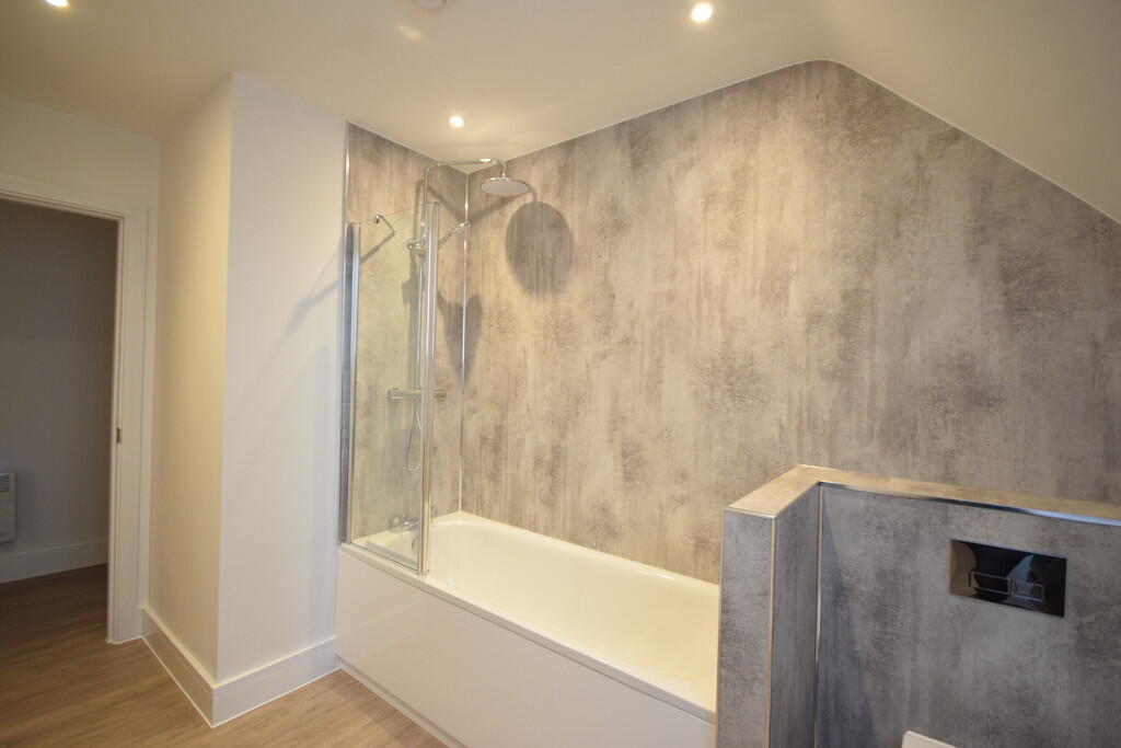 Blossomfield Road, Solihull photo 4