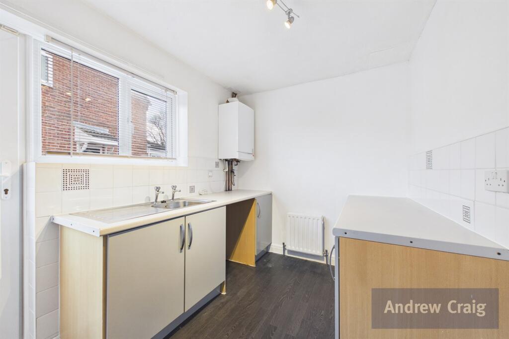 Follingsby Drive, Wardley photo 4