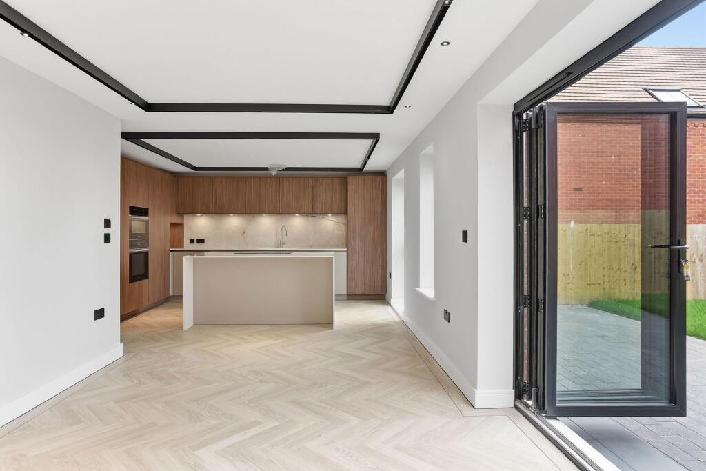 Additional image 8 of THE ELMHURST, Wawensmere Road, Wootton Wawen, Henley-In-Arden, Warwickshire, B95 6BW