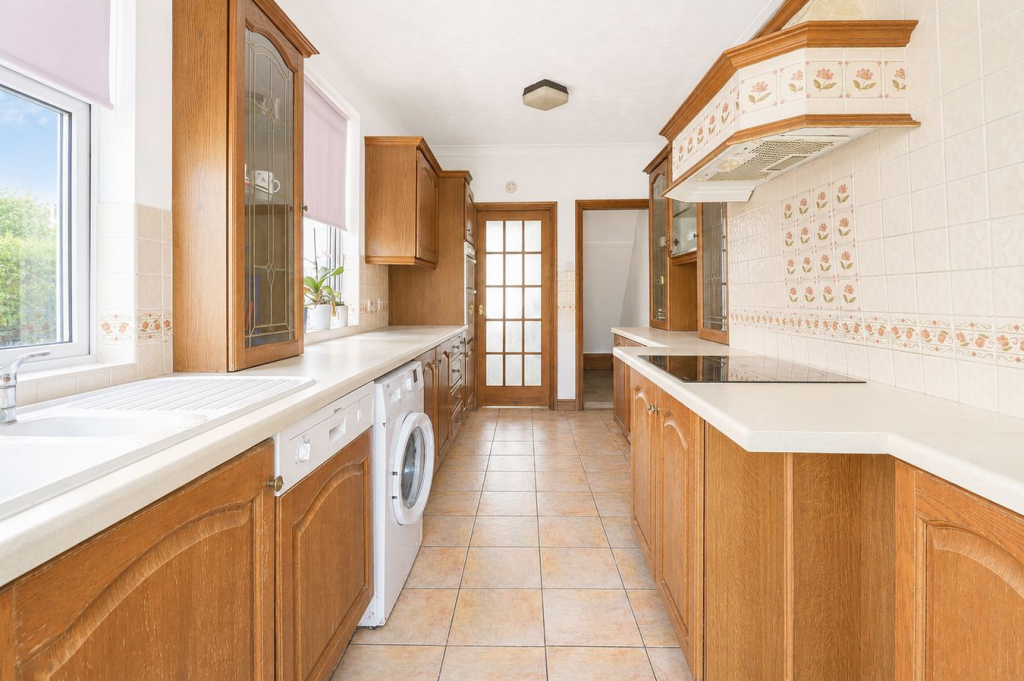 House in Northampton, Far Cotton and Delapre - View 5