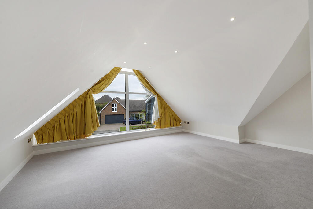 House in Maidstone, Sutton Valence - View 5