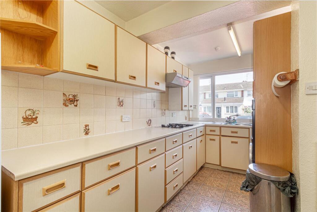 House in Worcester - View 5