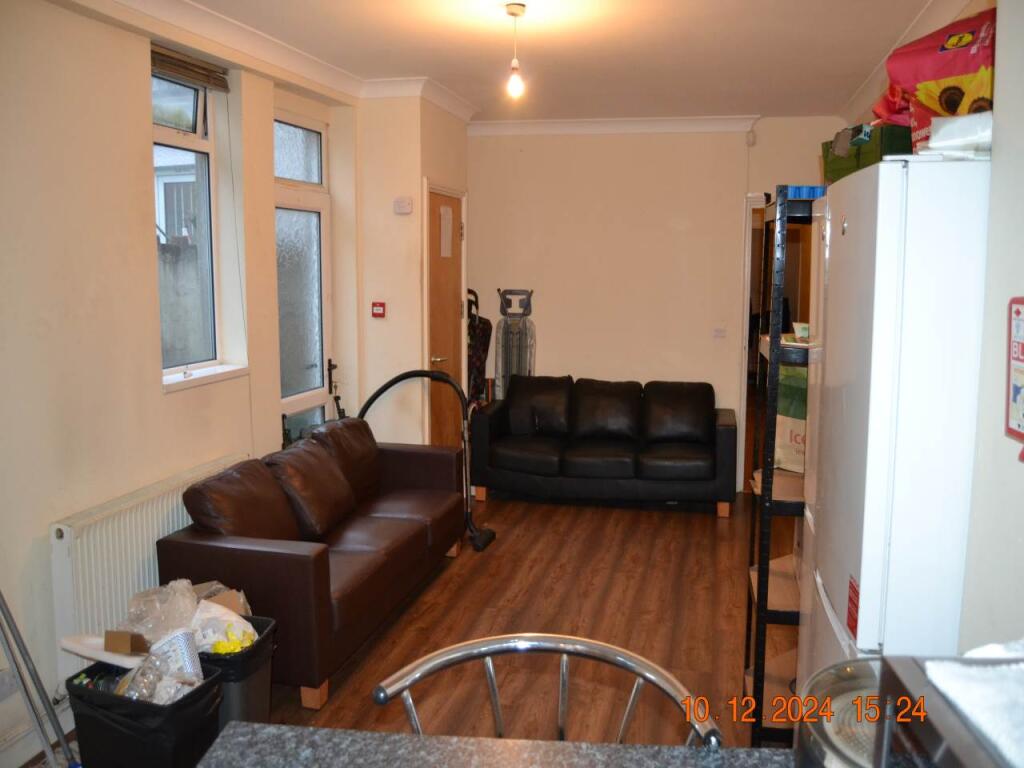 House in Cardiff - More