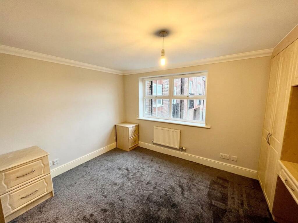 Apartment in Stockport - More