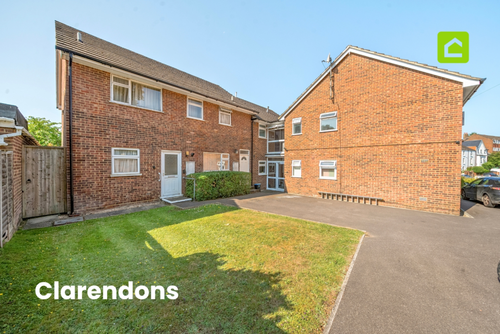 Main image of property: Horsham Road, Dorking, Surrey, RH4