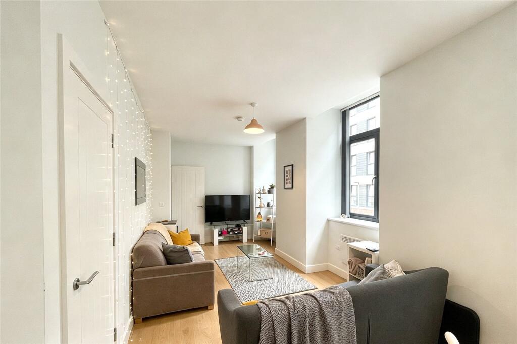 Main image of property: Block D Victoria Riverside, Goodman Street, Leeds, LS10