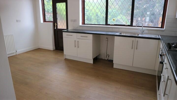 House in Romford - View 4