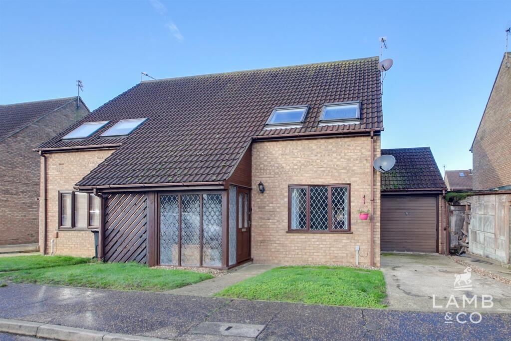 Main image of property: Hoxton Close, Clacton-On-Sea