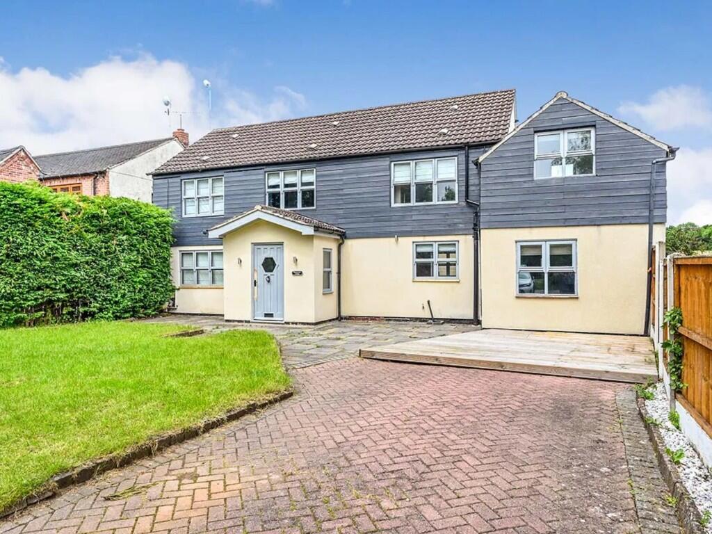 Main image of property: The Moor, DE7