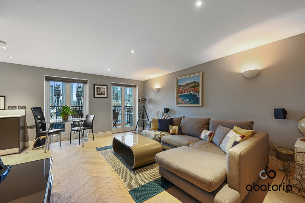 Main image of property: Kingsbridge Court, 1 Dockers Tanner Road, Docklands, London, E14