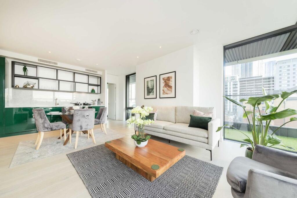 Main image of property: Wards Place, Canary Wharf