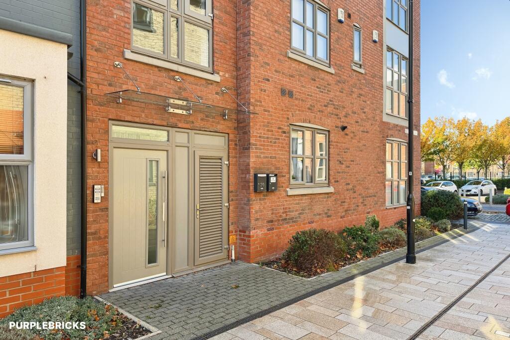Main image of property: Scotts Square, Hull, HU1