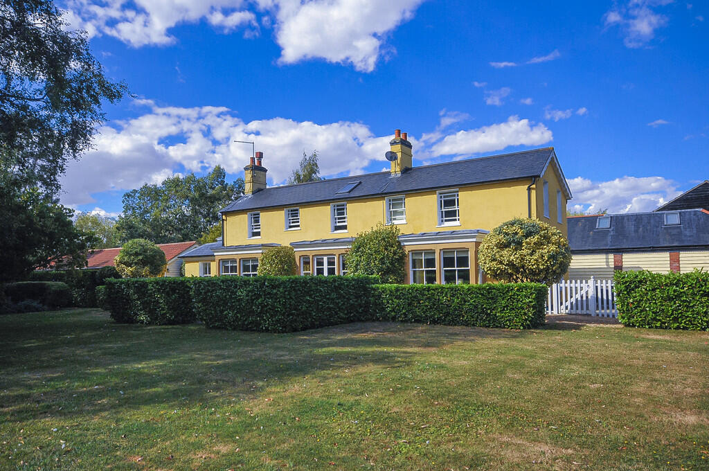 Main image of property: Hazlewell Farm, Bar Road, Cambridge