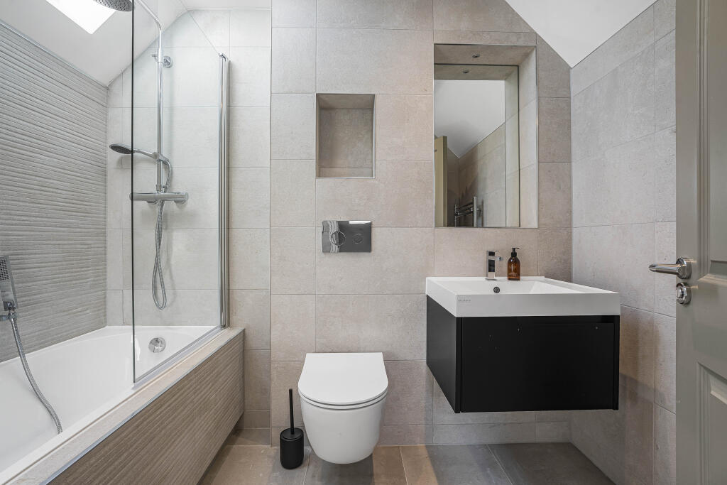 Additional image 26 of School Lane, Welwyn, AL6