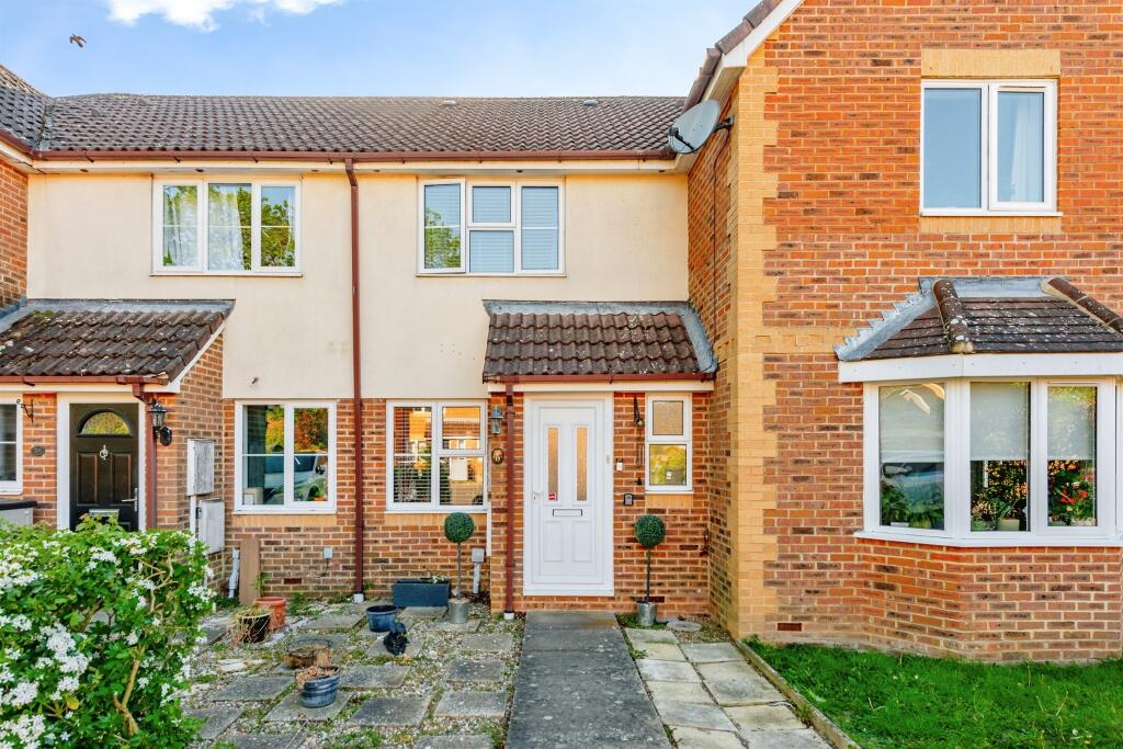 Main image of property: Alberta Drive, Smallfield, Horley