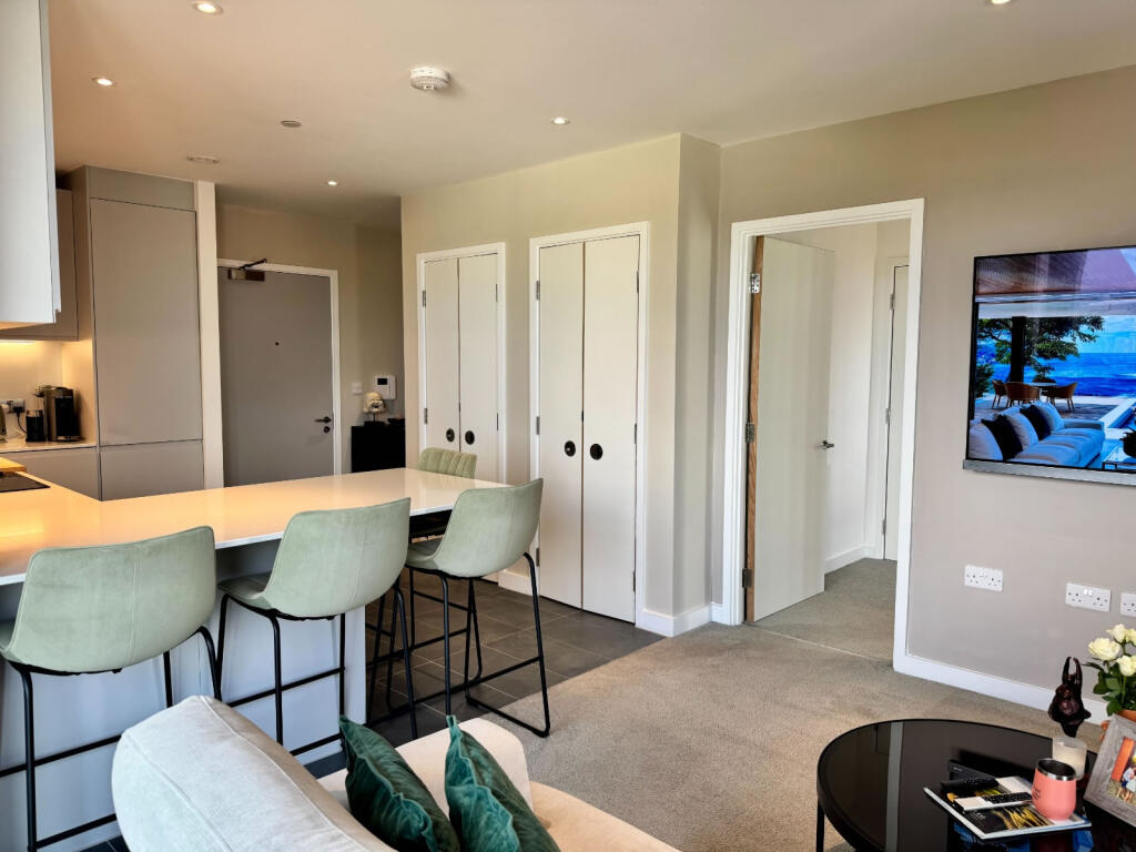Apartment in Manchester - View 4