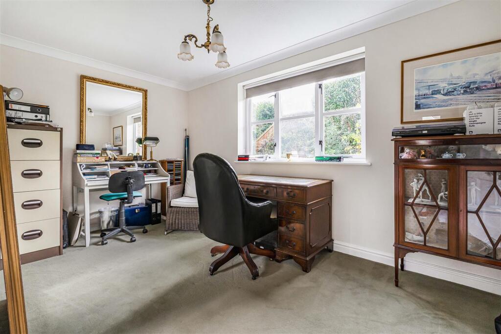 Tenterfields, Newport, Saffron Walden photo 4