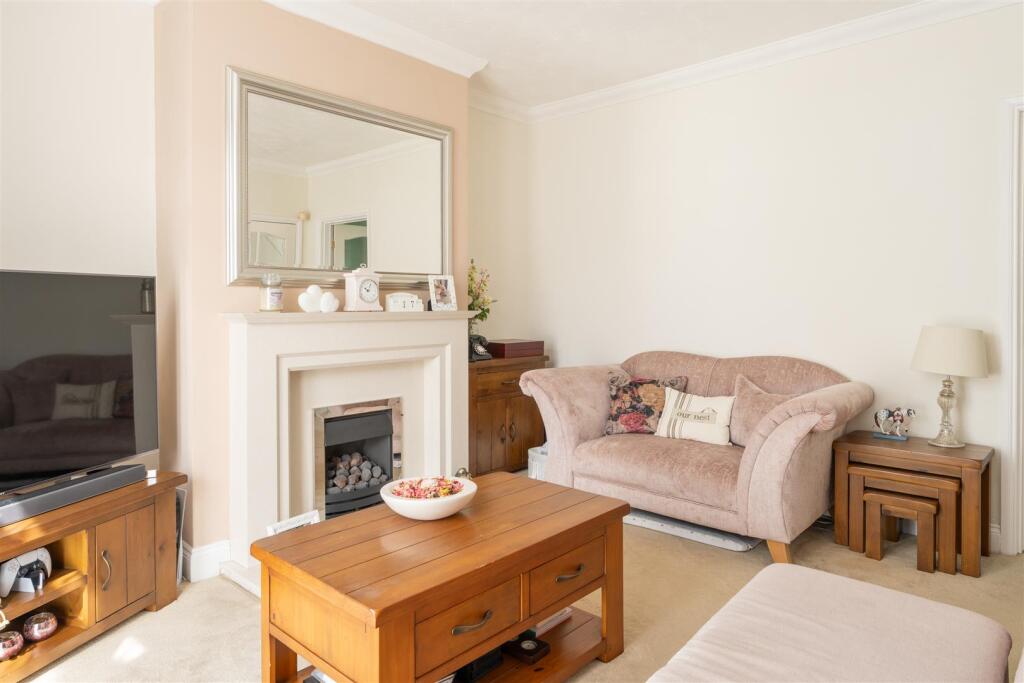 Grasmere Avenue, Walker, Newcastle Upon Tyne - View 3