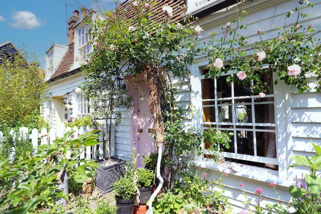 Burnham Road, Althorne photo 2