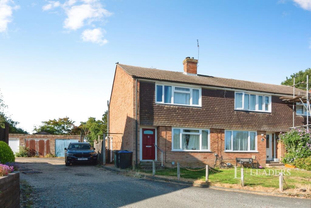 Main image of property: Woodside Close, Knaphill, Woking, GU21