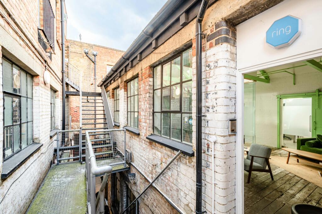 Brick Ln 160 1F - Low Res 13.jpg