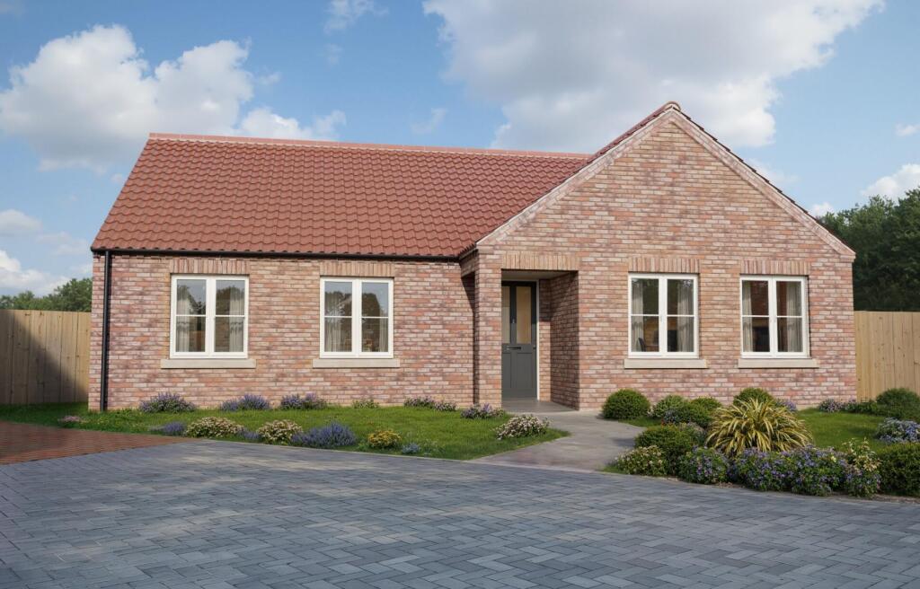 3-bed bungalow on West Lane, Burn, Selby, £435,000