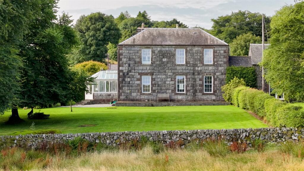 House in Kilmarnock, South Ayrshire - View 4